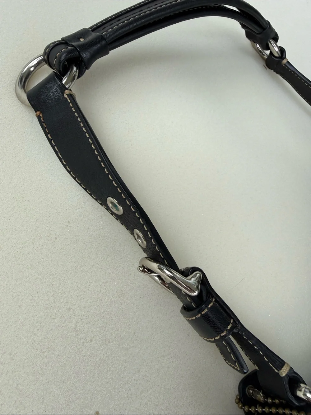 Vintage Coach 9741 Black Leather Shoulder Bag Purse Contrast Stitching